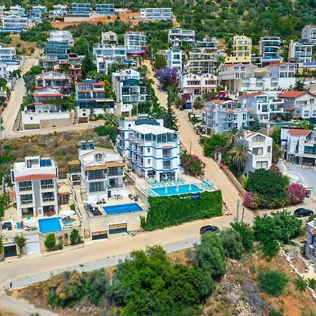 Marquis Blue 4* קס