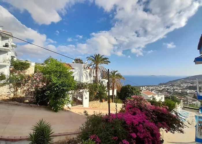 Marquis Blue Couette-café 4*